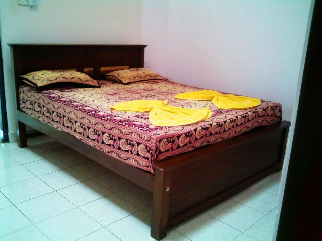 Hotel Yoho Mango House à Negombo Extérieur photo